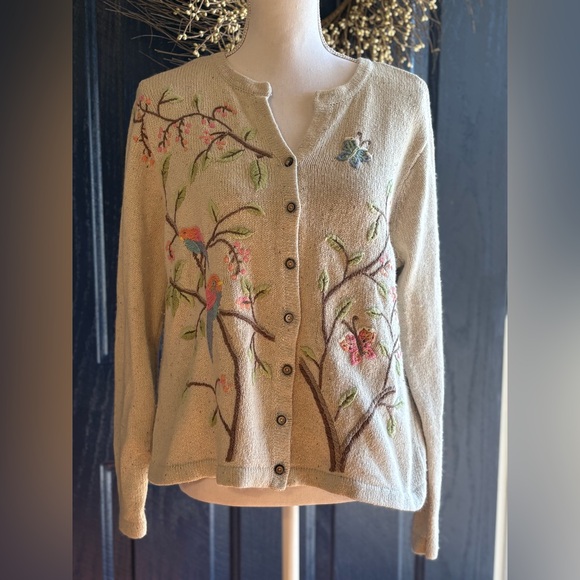 Liz Claiborne Sweaters - Vintage Silk Blend cream button-up Cardigan w/ Embroidered Birds and Flowers L